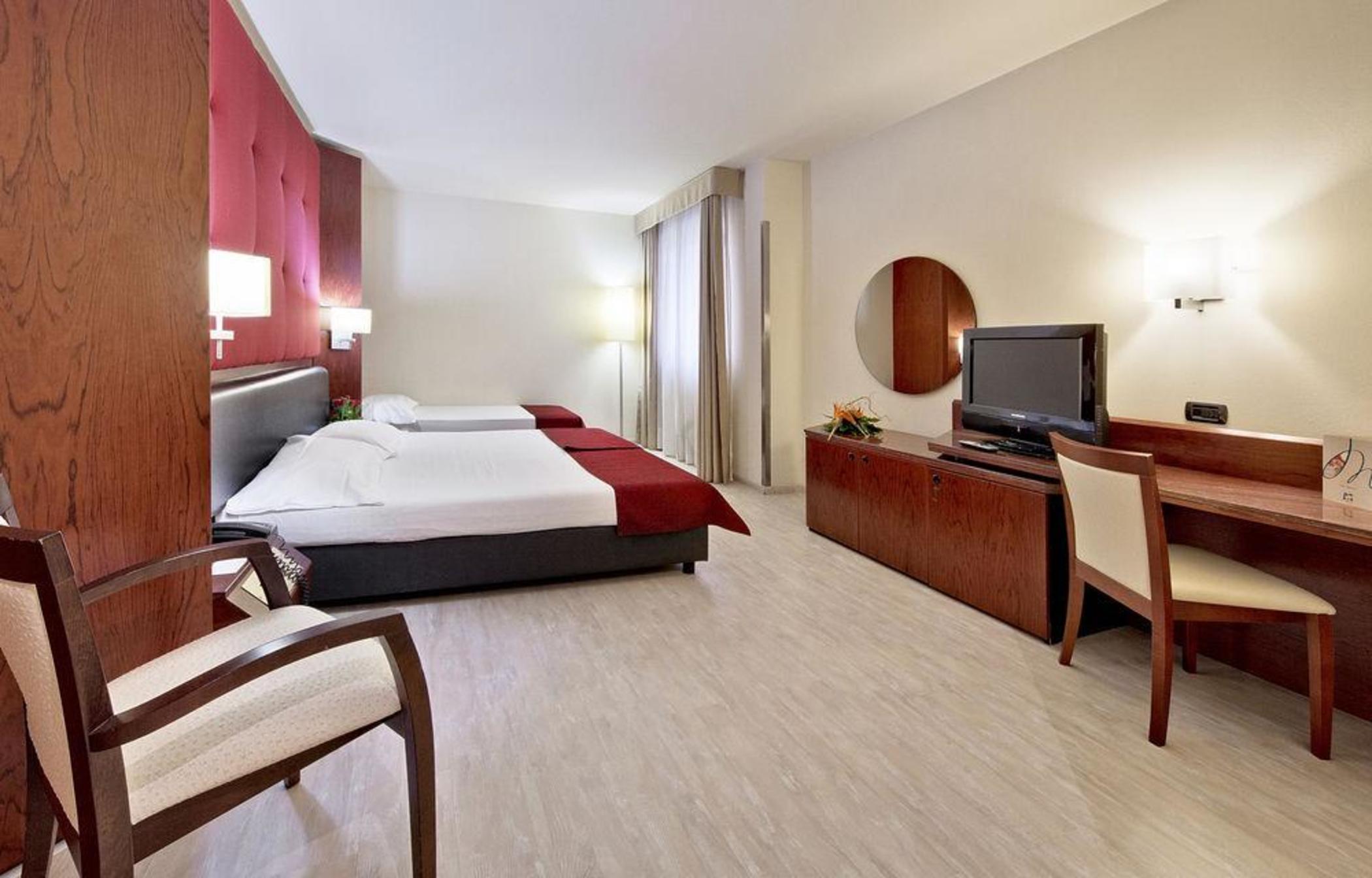 Mediterraneo Palace Hotel Ραγκούσα Εξωτερικό φωτογραφία